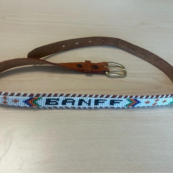 Beaded  “Banff” belt XS see measurements- great used condition - Picture 3 of 9